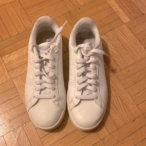 Adidas Advantage shoes